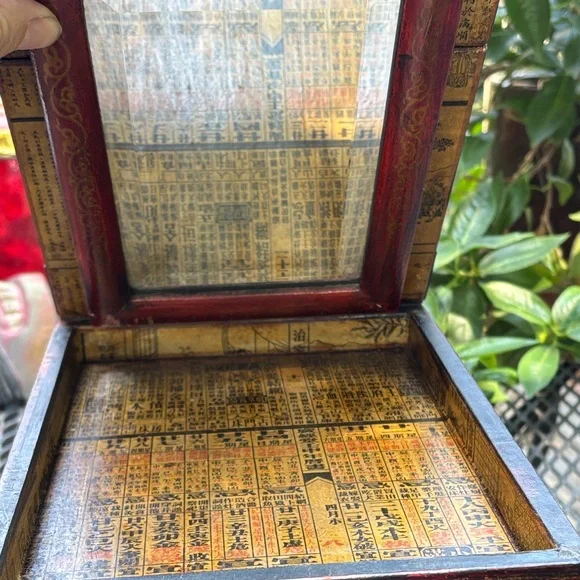 Vintage red lacquered wood Asian style jewelry box - Picture 15 of 17